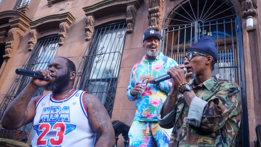 The Stoop Set performance